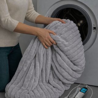 Koc elektryczny 180x160 cm KCE-1 szary Koc elektryczny 180x160 cm KCE-1 szary