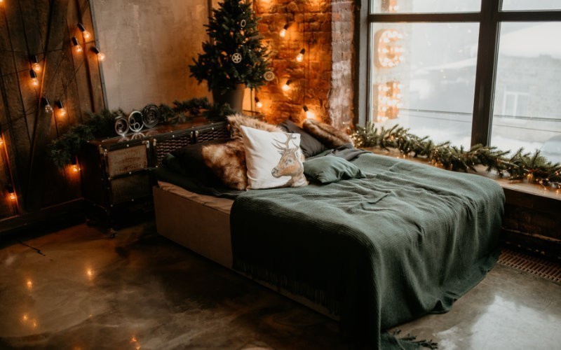Pościel do sypialni w boże narodzinowym klimacie - jak urządzić sypialnie przytulnie i świątecznie